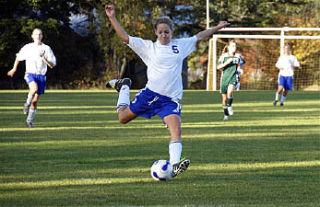 Orcas girls soccer powers through to victory vs. North Sound Christian