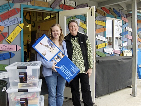 Amber Paulsen of Kaleidoscope receiving new music resources from Marion O'Brian