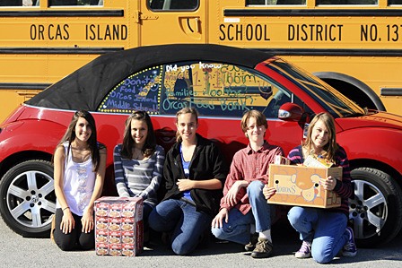 L-R: Students in the leadership class: Anneke Ivans