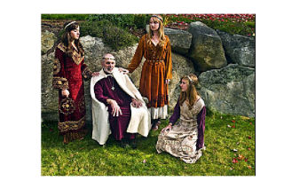 King Lear and his three daughters