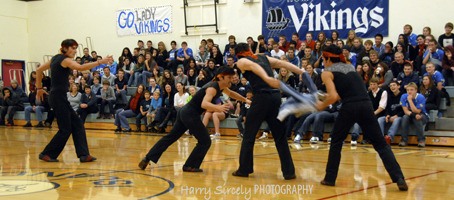 The martial arts and dance troupe Nanda performing for Orcas students.