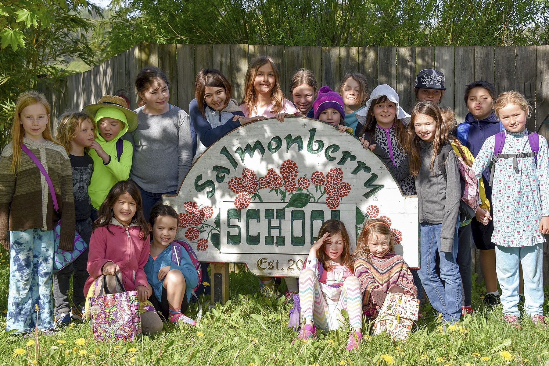 Salmonberry School to hold dinner fundraiser