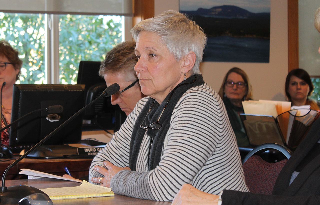 Staff photo/Hayley Day                                Christa Campbell, vice chair of the Catherine Washburn Medical Association, presents to SanJuan County Council on Jan. 10.