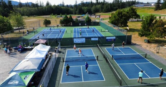 Overview of Buck Park Courts: 8 courts in play for the tournament.