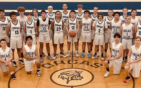 Keri Duenn photo.
Back row, left to right: Eddie Lago, Romero Lago, Demetrio Salinas-Cruz, Otto Sprenger, Calder Jones, Joe Stephans, Angelo Vaccarella, Chase Connell, Forest Frausto, Kristian Freeman, Drew Nuñez, Kevin Perez Torres, Jack Carson, Mike Connell. Second row left to right: Tim Malo, Joshua Spinner, Levi Ashcraft, Tom Malo, Hayden Buehler, Kenneth Farani, Zane Howard, Chao De Haan, Andre Kasperski, Jackson Paulsen, Jack Gates. Kneeling left to right: Corey Wiscomb, Joe Anderson, Edwin Santiago, Mateo Opopeza Tijernia, Leo Battles.