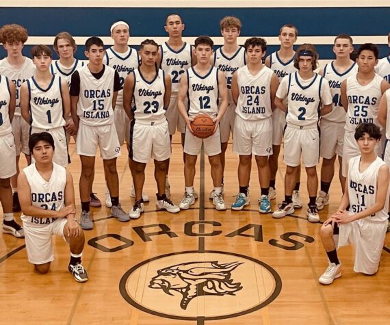 Keri Duenn photo.
Back row, left to right: Eddie Lago, Romero Lago, Demetrio Salinas-Cruz, Otto Sprenger, Calder Jones, Joe Stephans, Angelo Vaccarella, Chase Connell, Forest Frausto, Kristian Freeman, Drew Nuñez, Kevin Perez Torres, Jack Carson, Mike Connell. Second row left to right: Tim Malo, Joshua Spinner, Levi Ashcraft, Tom Malo, Hayden Buehler, Kenneth Farani, Zane Howard, Chao De Haan, Andre Kasperski, Jackson Paulsen, Jack Gates. Kneeling left to right: Corey Wiscomb, Joe Anderson, Edwin Santiago, Mateo Opopeza Tijernia, Leo Battles.